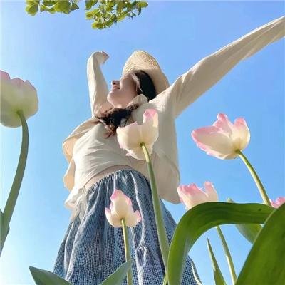 假扮情侣我竟是他的朱砂痣